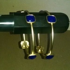 Beautiful 2 blue stone bangle bracelet